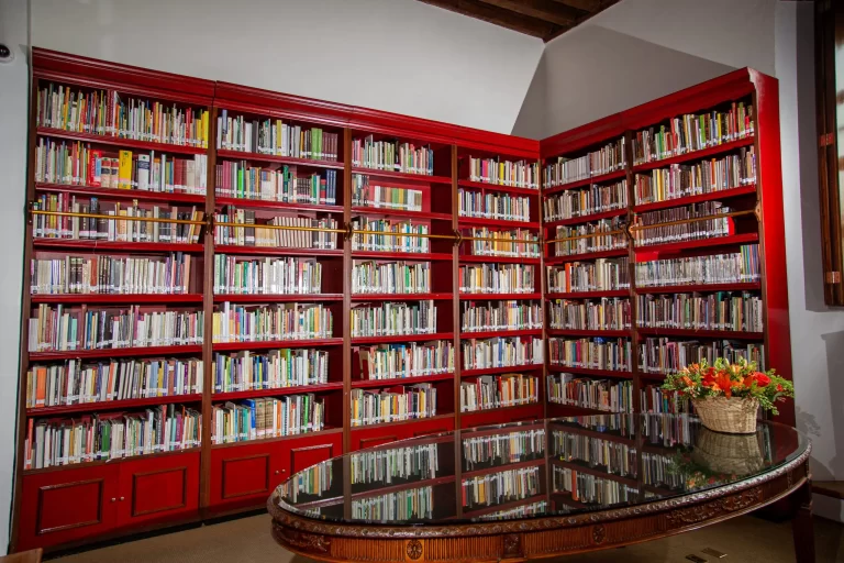 Biblioteca-de-la-Gastronomia-Mexicana-Sala-Diana-Kennedy-2-scaled.jpg
